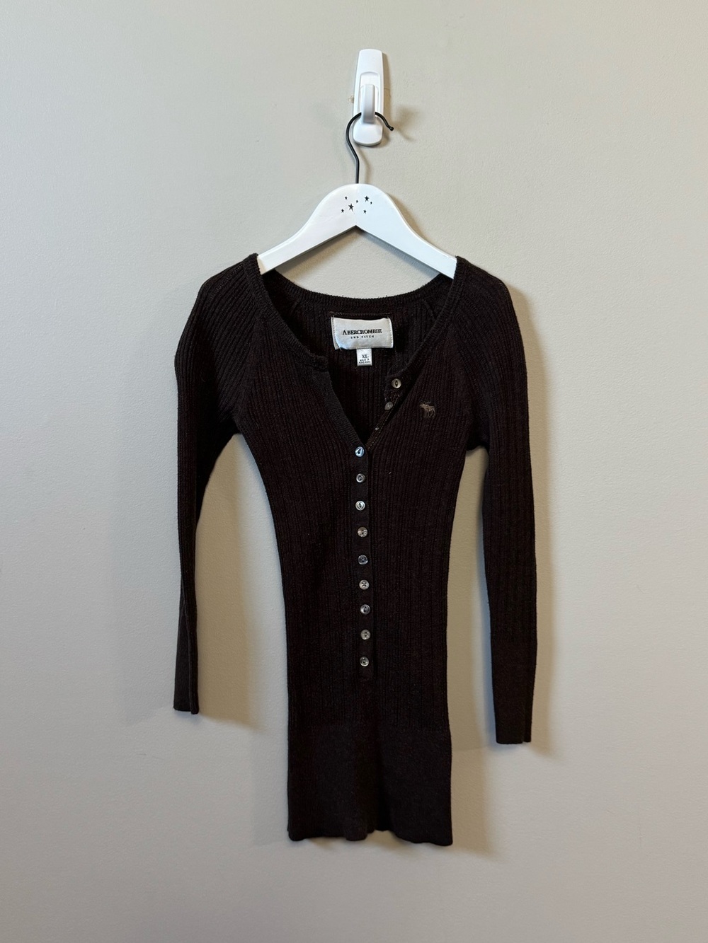 Abercrombie & Fitch Vintage Y2K ribbed brown Henley top - XS